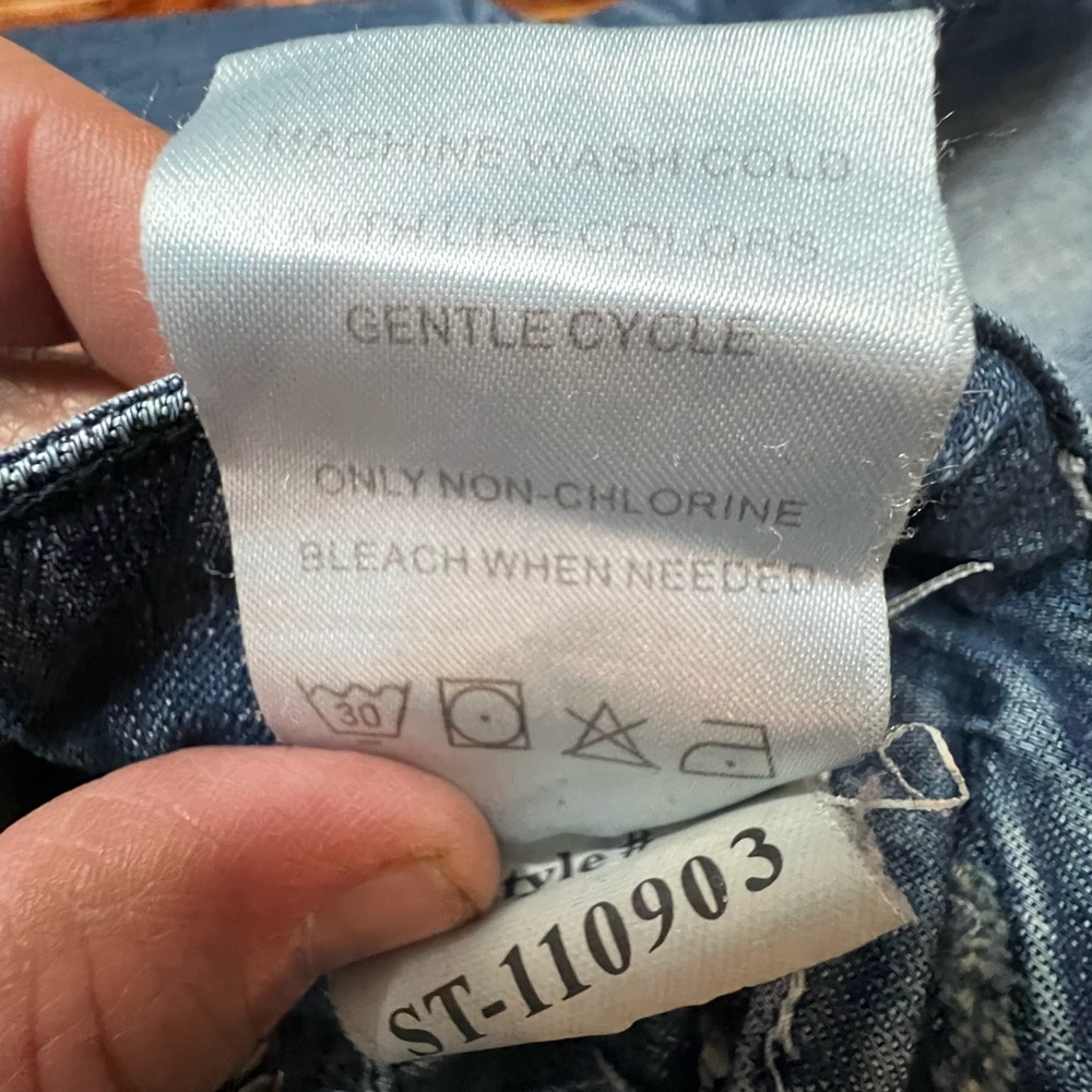 Machine Ripped Jeans. Size 7. - Picture 8 of 14